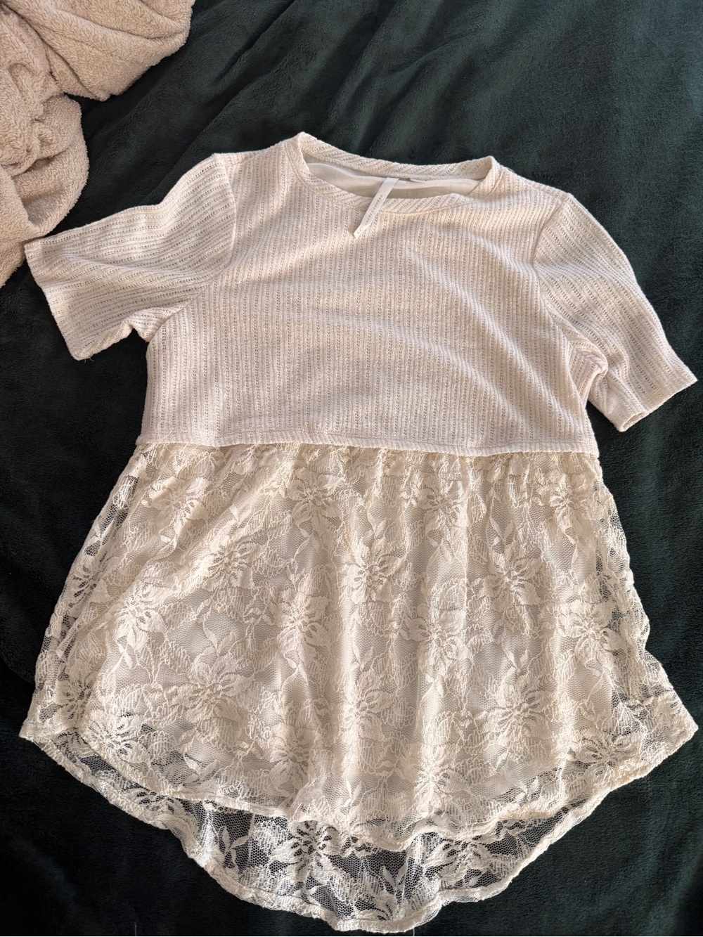 LC Cream Lace Hem Knit Top